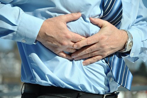 Je za trávicími potížemi nádor žaludku či dvanácterníku?