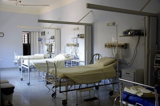 eutanazie - pozastavení podávání umělé výživy v nemocnici