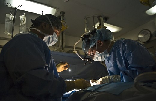 Rakovina prostaty: Dvacet procent mužů přijde k lékaři pozdě